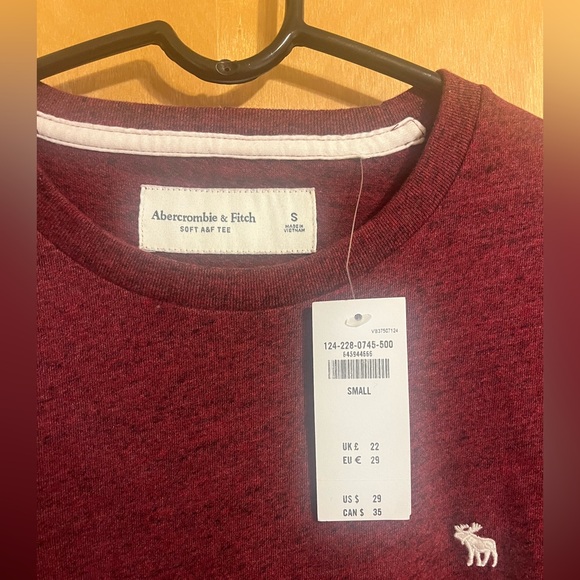 NWT Abercrombie & Fitch Soft A&F Maroon Long Sleeve Tee Shirt Mens small - Picture 2 of 3